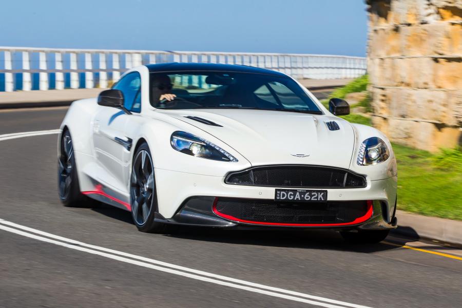  Aston Martin Vanquish S 2017 года  (AU) (фото 3 из 18)